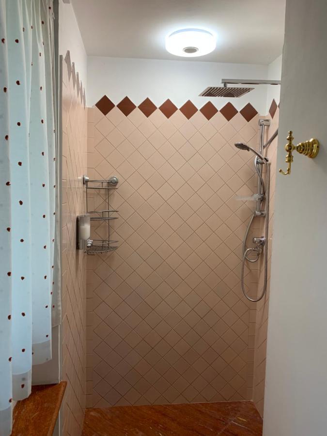 L'Angolo Verde Apartment 蒙卡列里 外观 照片